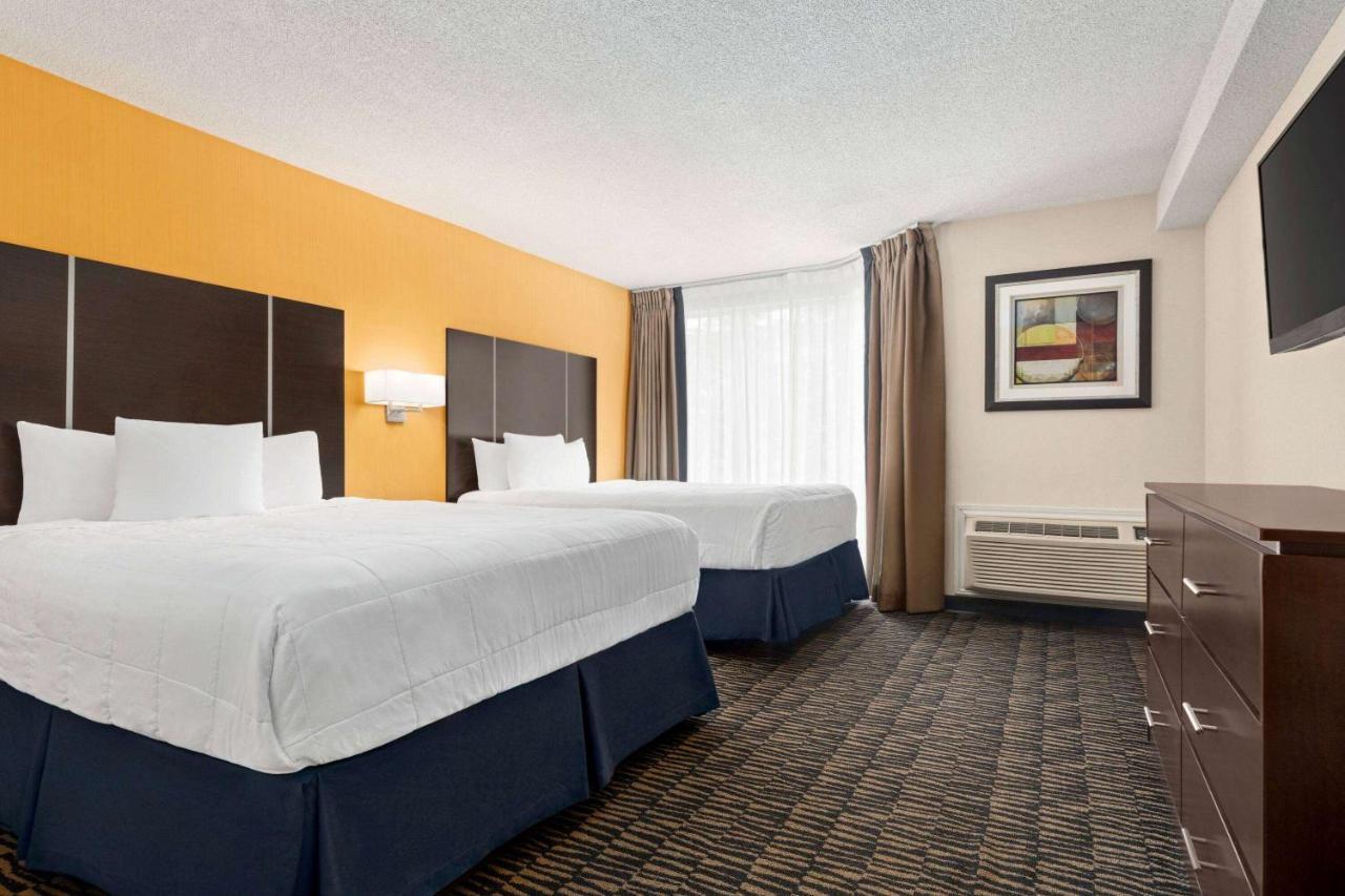 Ramada Plaza By Wyndham Niagara-Fälle Exterior foto