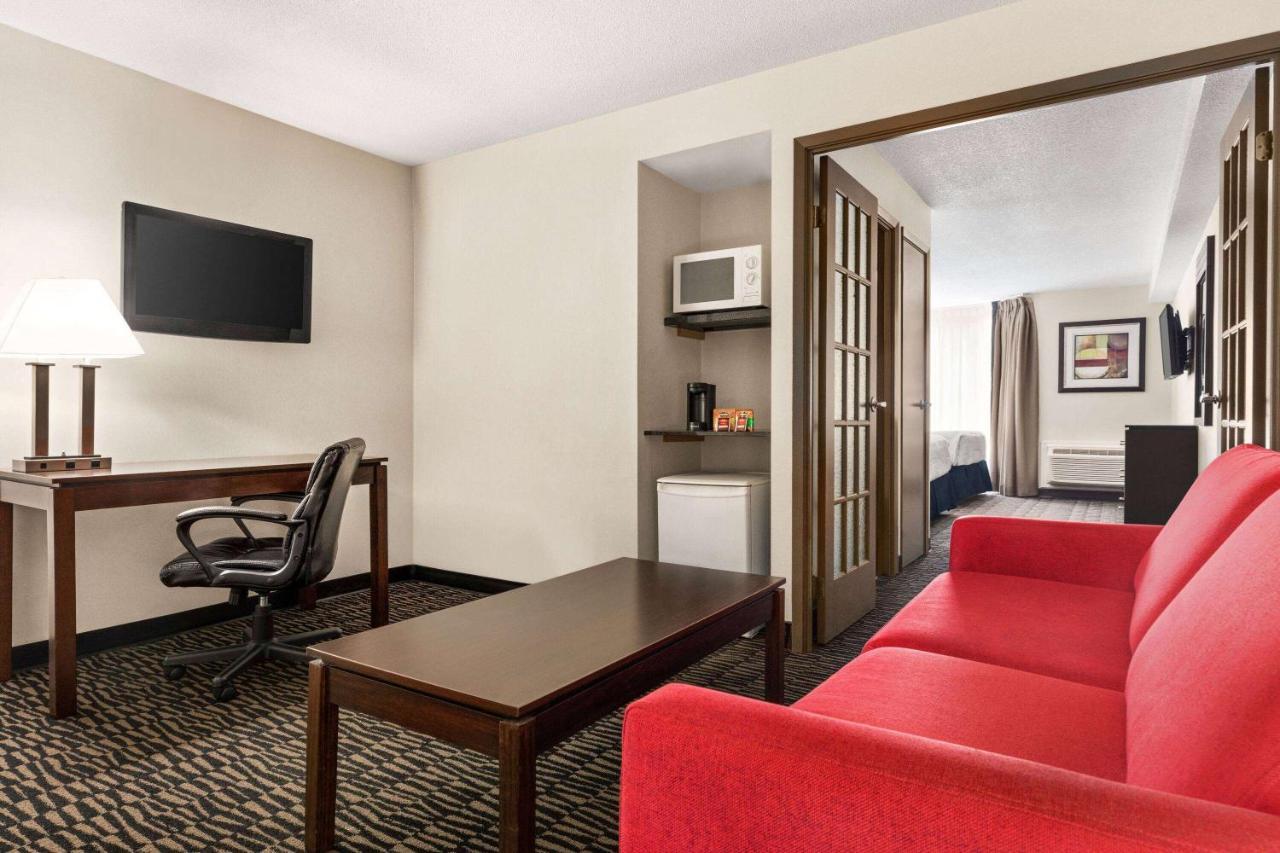 Ramada Plaza By Wyndham Niagara-Fälle Exterior foto