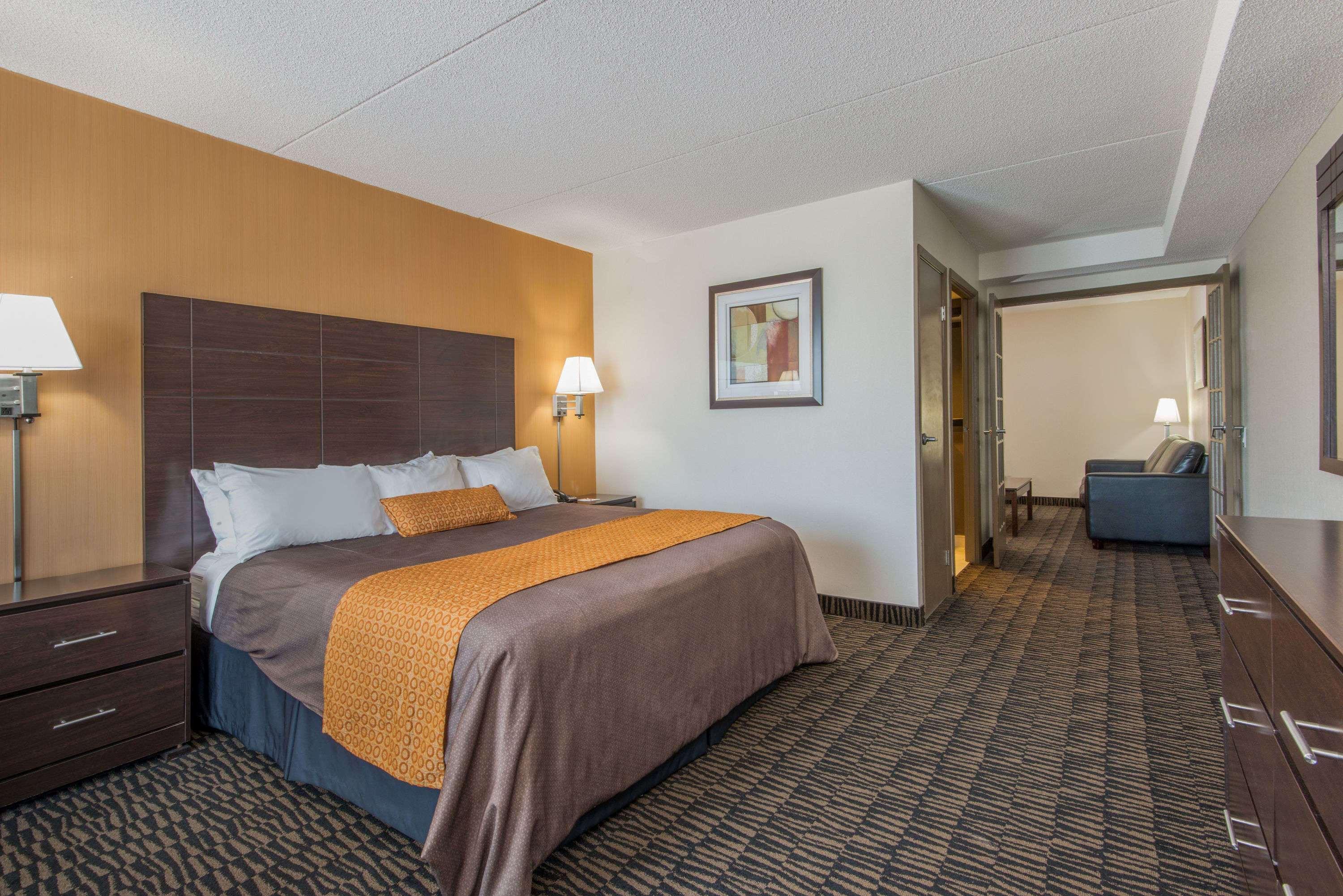 Ramada Plaza By Wyndham Niagara-Fälle Exterior foto