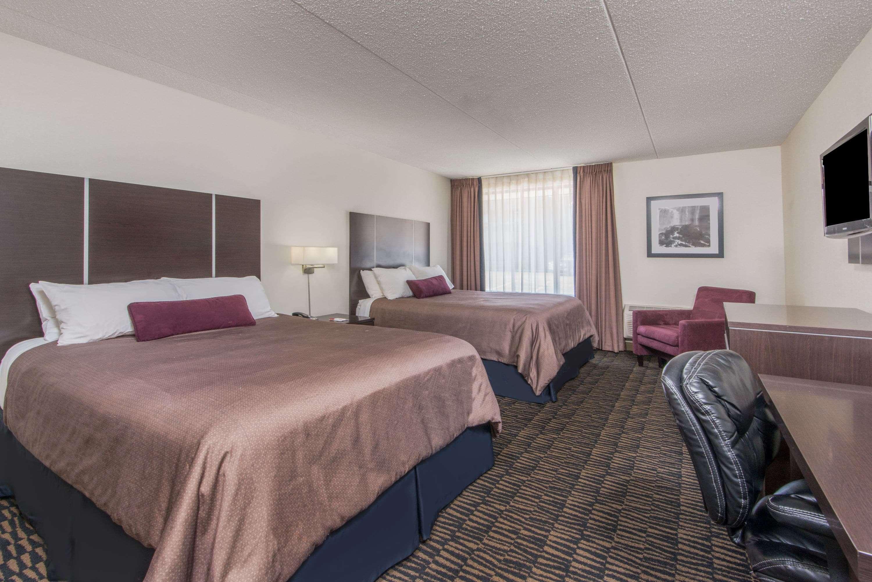 Ramada Plaza By Wyndham Niagara-Fälle Exterior foto