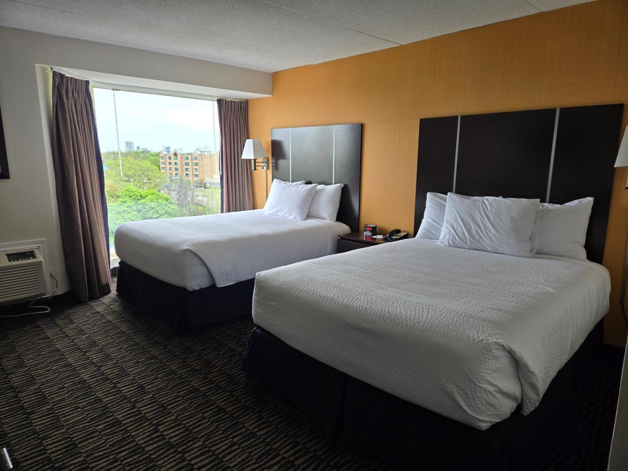 Ramada Plaza By Wyndham Niagara-Fälle Exterior foto