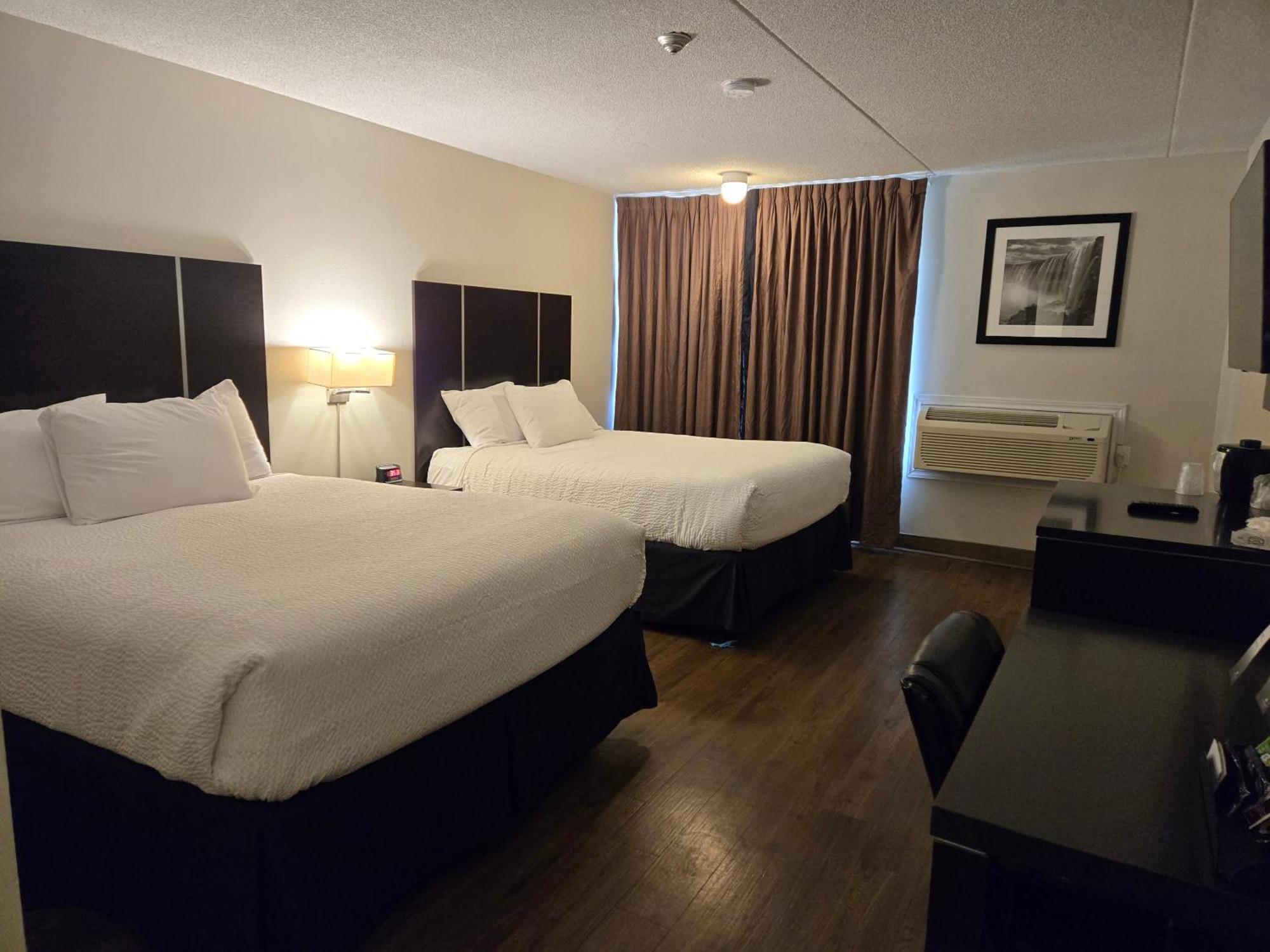 Ramada Plaza By Wyndham Niagara-Fälle Exterior foto